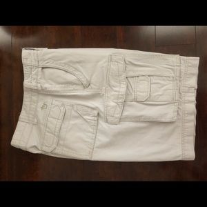 Cargo NWOT never worn Sturdy material-not thin.Great stone color +soft! 10" long